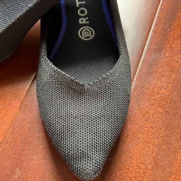 Rothy's size 9 (size 8) grey point toe flats - Picture 5 of 5